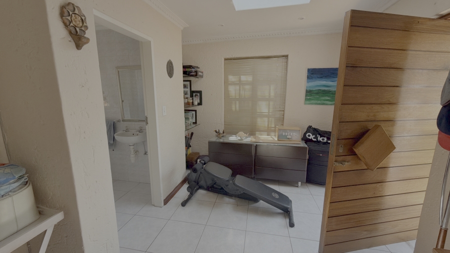 4 Bedroom Property for Sale in Kensington Gauteng