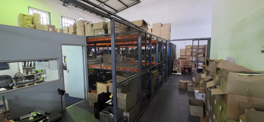 To Let Commercial Property for Rent in Kyalami Park Gauteng