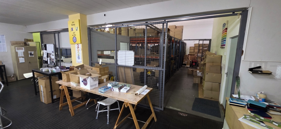 To Let Commercial Property for Rent in Kyalami Park Gauteng