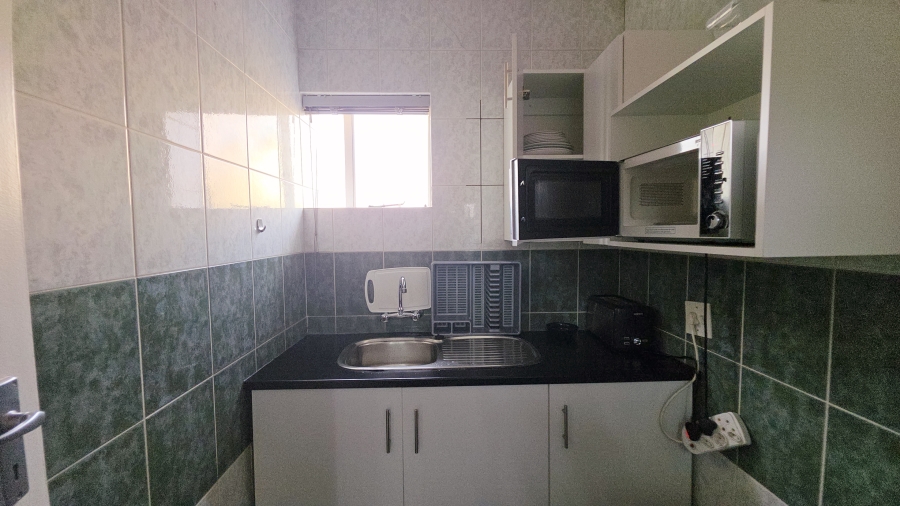 To Let Commercial Property for Rent in Kyalami Park Gauteng