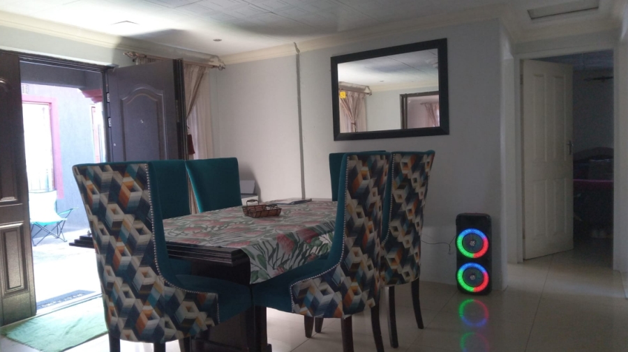 3 Bedroom Property for Sale in Siluma View Gauteng