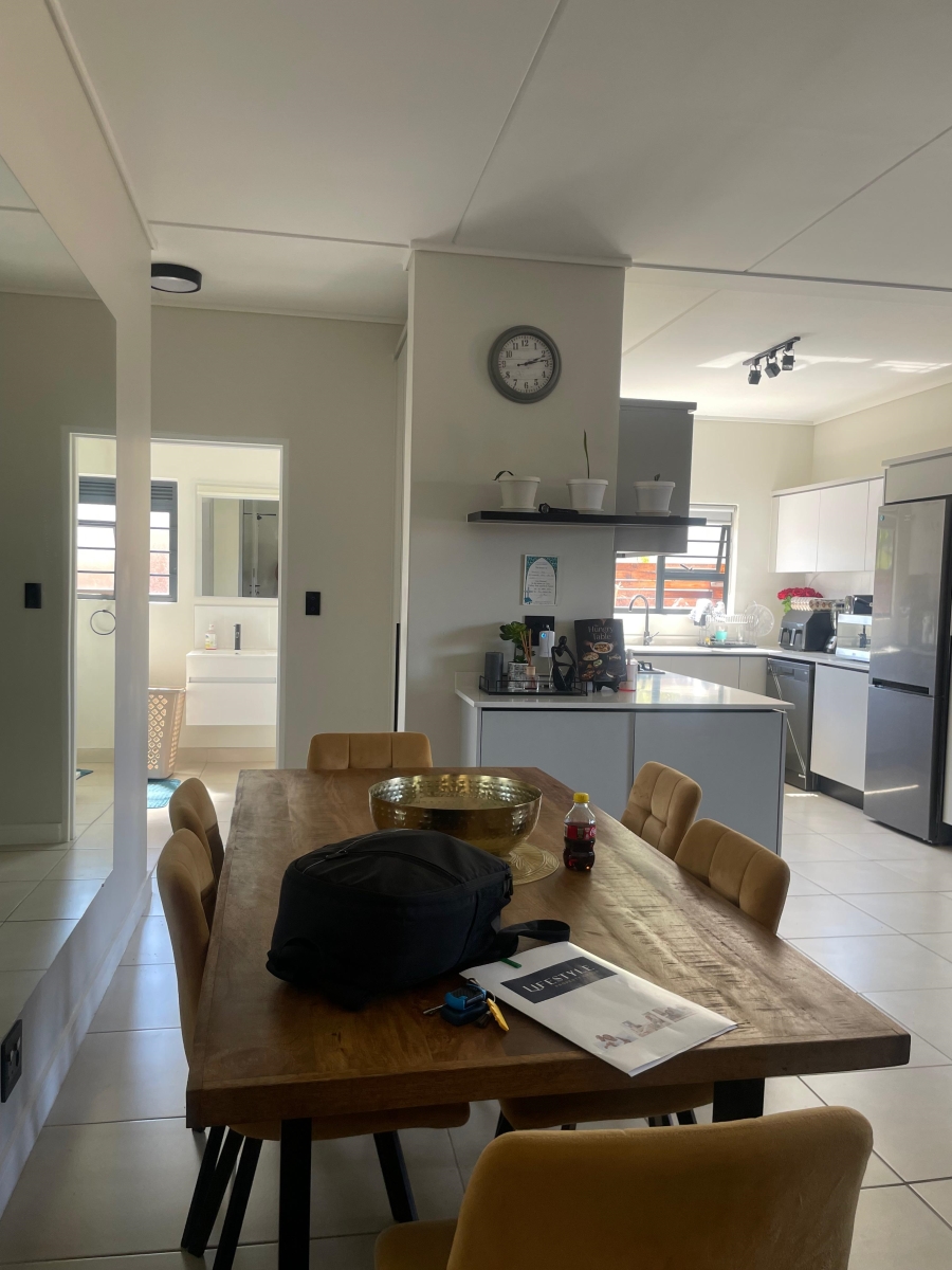 To Let 3 Bedroom Property for Rent in Linbro Park Gauteng