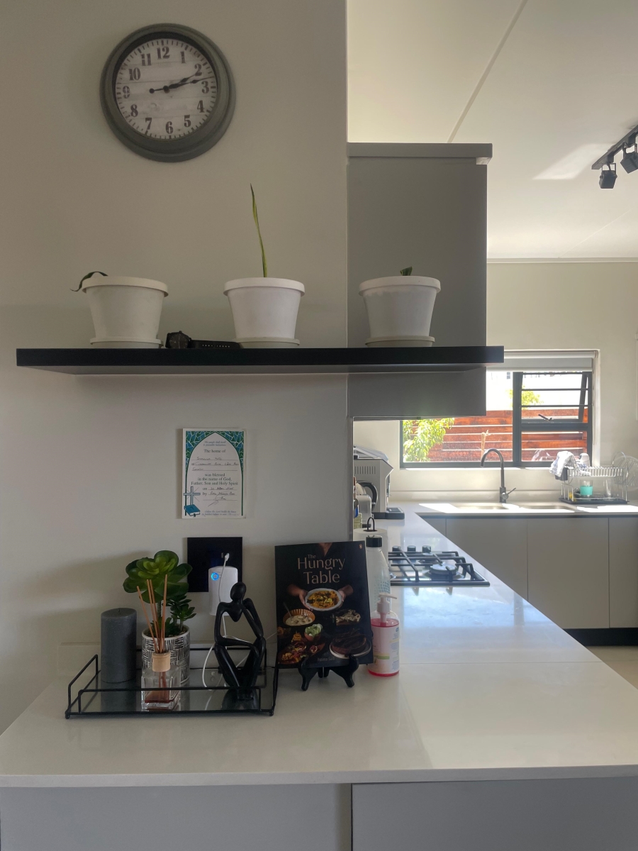 To Let 3 Bedroom Property for Rent in Linbro Park Gauteng