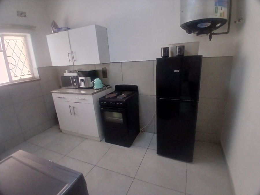 To Let 2 Bedroom Property for Rent in Chrisville Gauteng