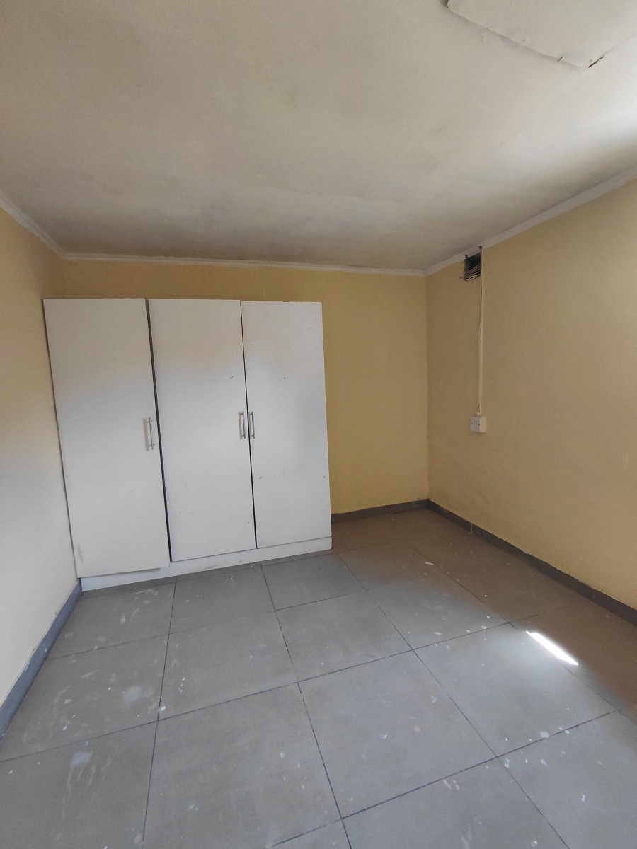 8 Bedroom Property for Sale in The Hill Gauteng