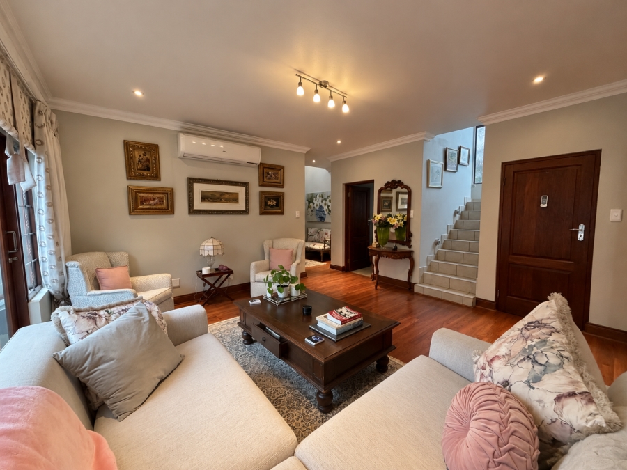 5 Bedroom Property for Sale in Midstream Estate Gauteng