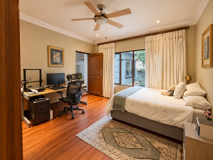 5 Bedroom Property for Sale in Midstream Estate Gauteng