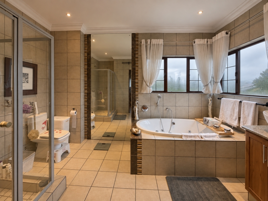 5 Bedroom Property for Sale in Midstream Estate Gauteng