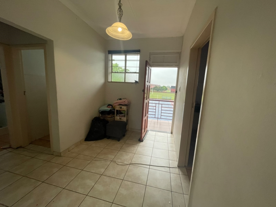 1 Bedroom Property for Sale in Lambton Gauteng