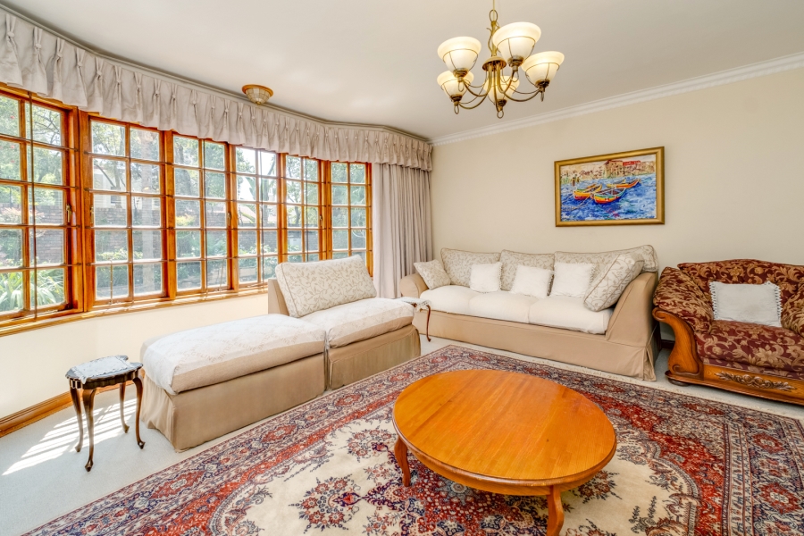 4 Bedroom Property for Sale in Lonehill Gauteng