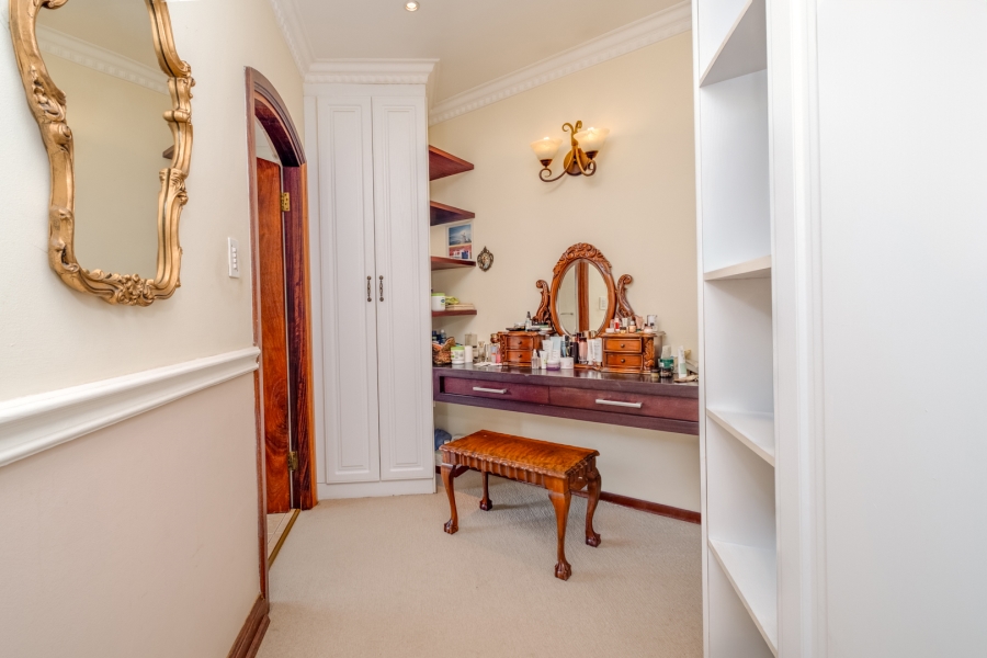 4 Bedroom Property for Sale in Lonehill Gauteng