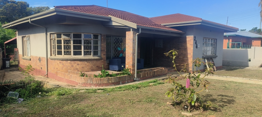 3 Bedroom Property for Sale in Lewisham Gauteng