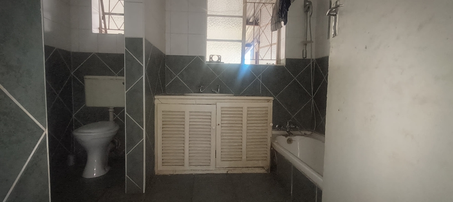3 Bedroom Property for Sale in Lewisham Gauteng