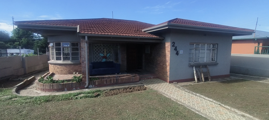 3 Bedroom Property for Sale in Lewisham Gauteng