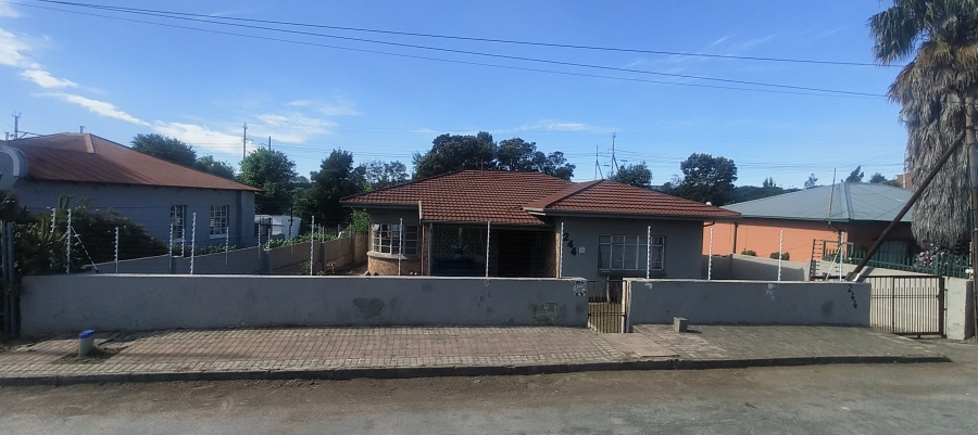 3 Bedroom Property for Sale in Lewisham Gauteng