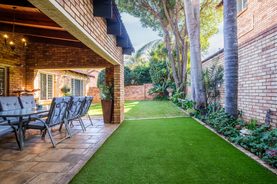 To Let 4 Bedroom Property for Rent in Sundowner Gauteng