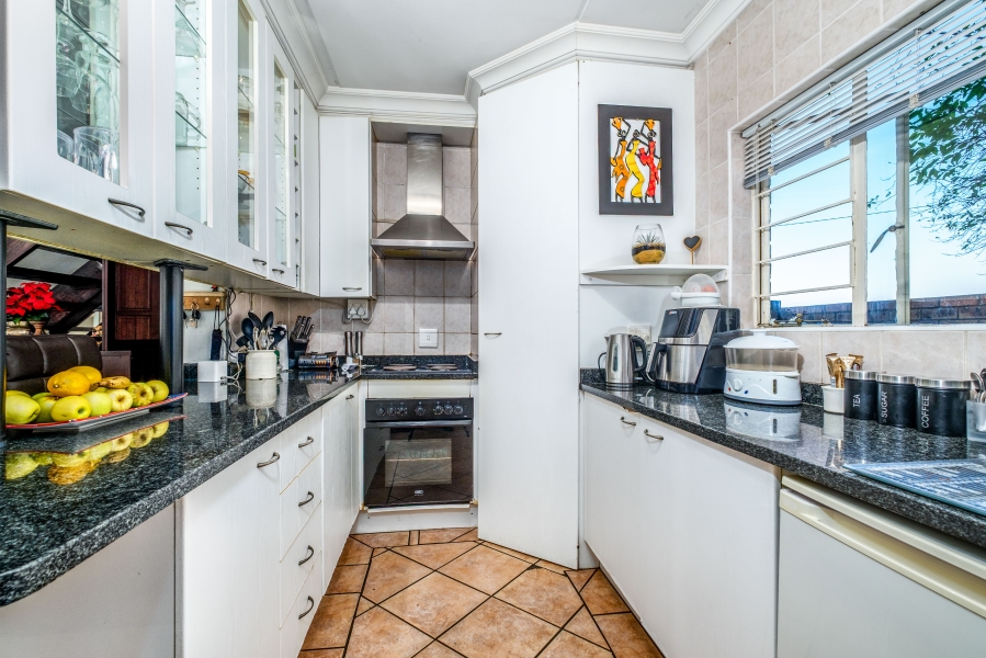 To Let 4 Bedroom Property for Rent in Sundowner Gauteng