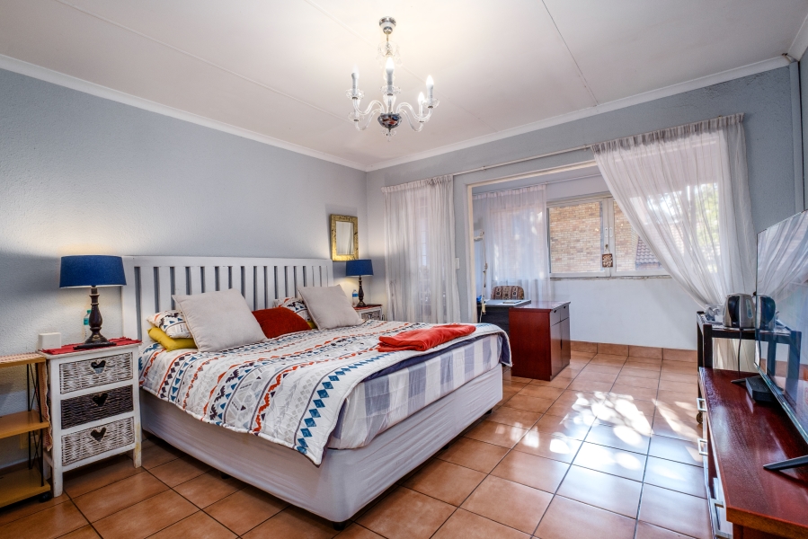 To Let 4 Bedroom Property for Rent in Sundowner Gauteng