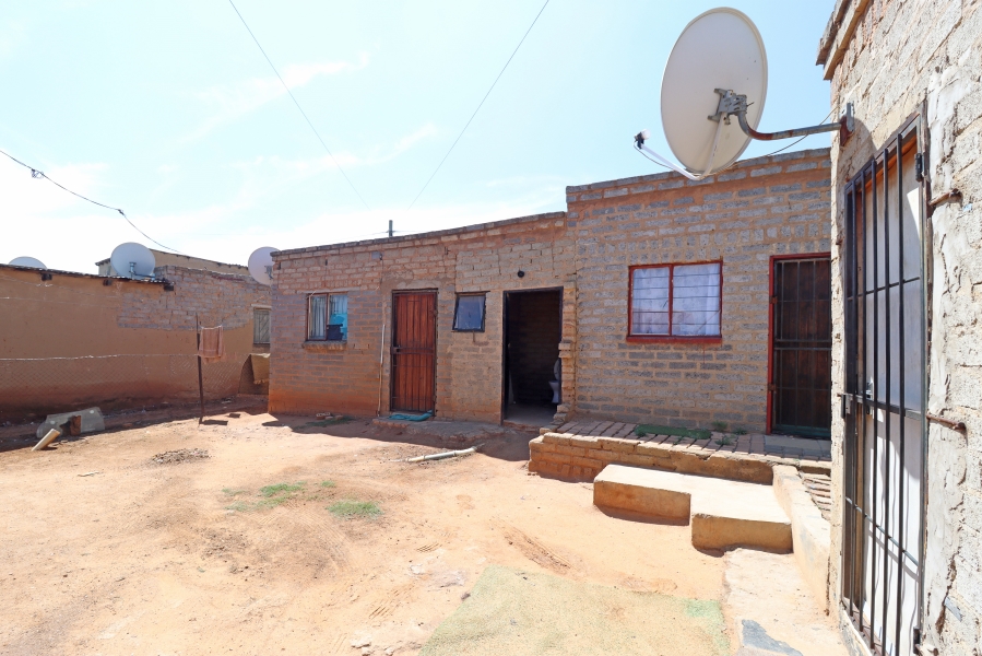 9 Bedroom Property for Sale in Cosmo City Gauteng