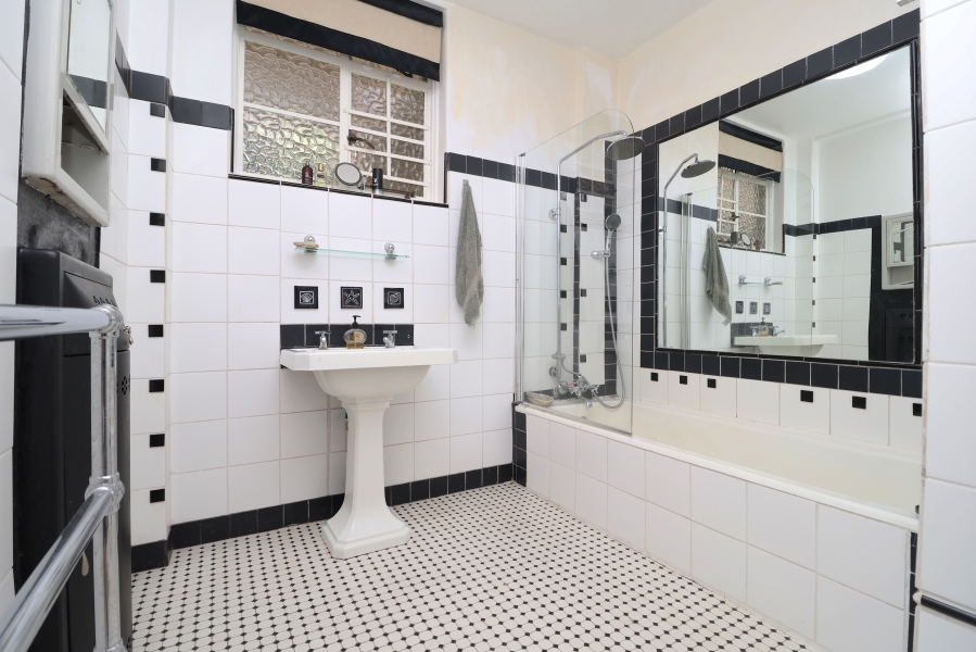 1 Bedroom Property for Sale in Killarney Gauteng