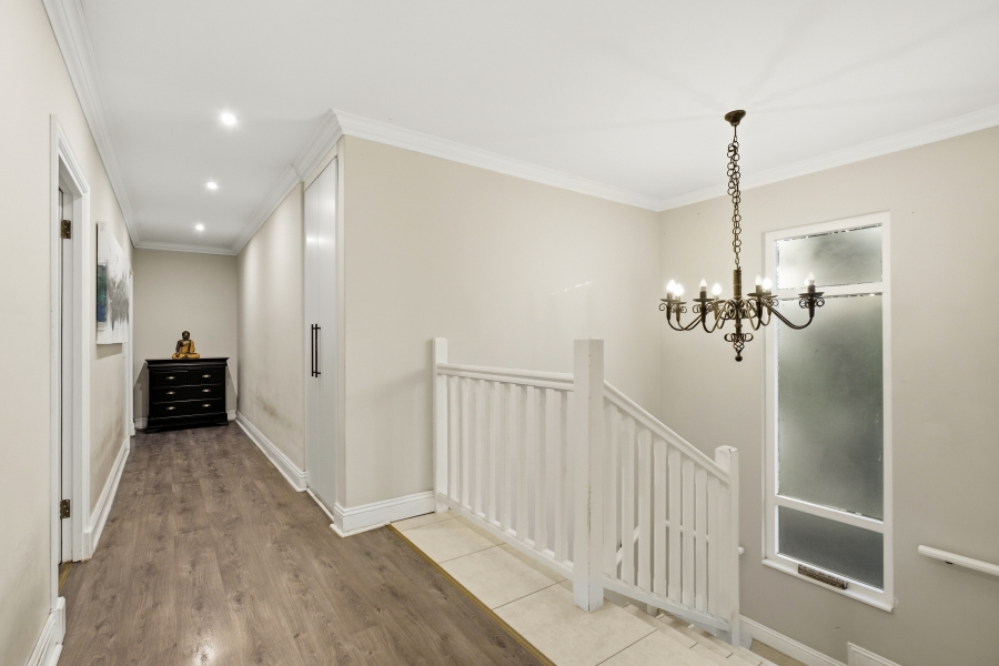 4 Bedroom Property for Sale in Broadacres Gauteng