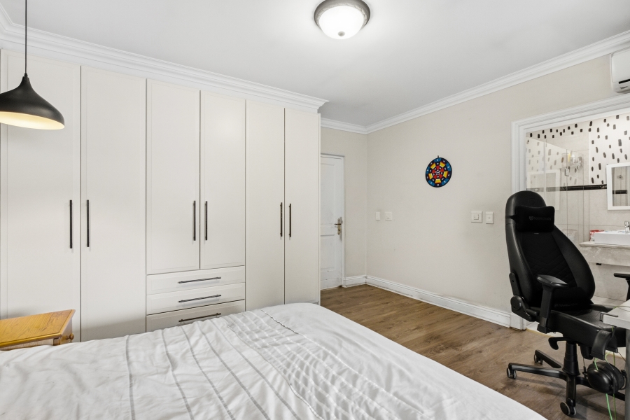 4 Bedroom Property for Sale in Broadacres Gauteng