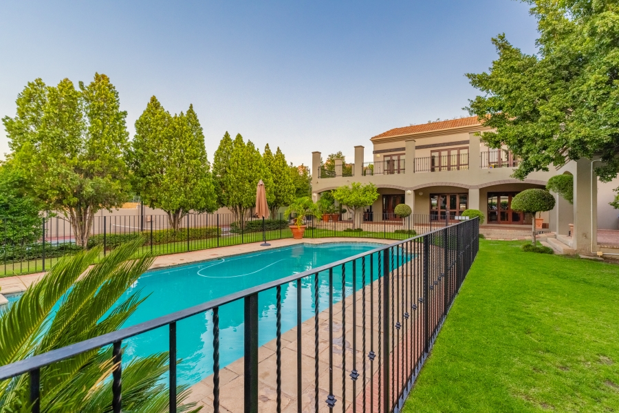 4 Bedroom Property for Sale in Broadacres Gauteng
