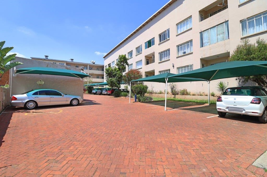 To Let 1 Bedroom Property for Rent in Savoy Estate Gauteng