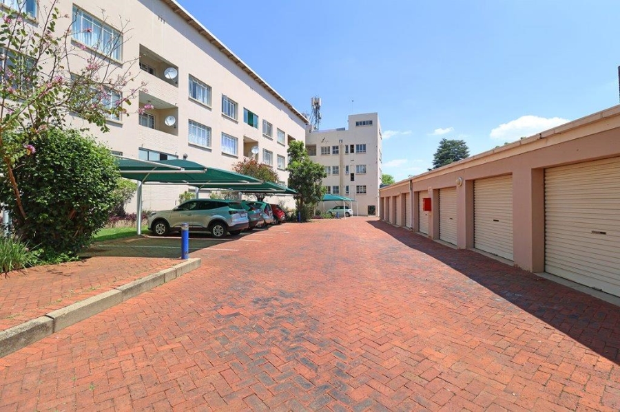 To Let 1 Bedroom Property for Rent in Savoy Estate Gauteng