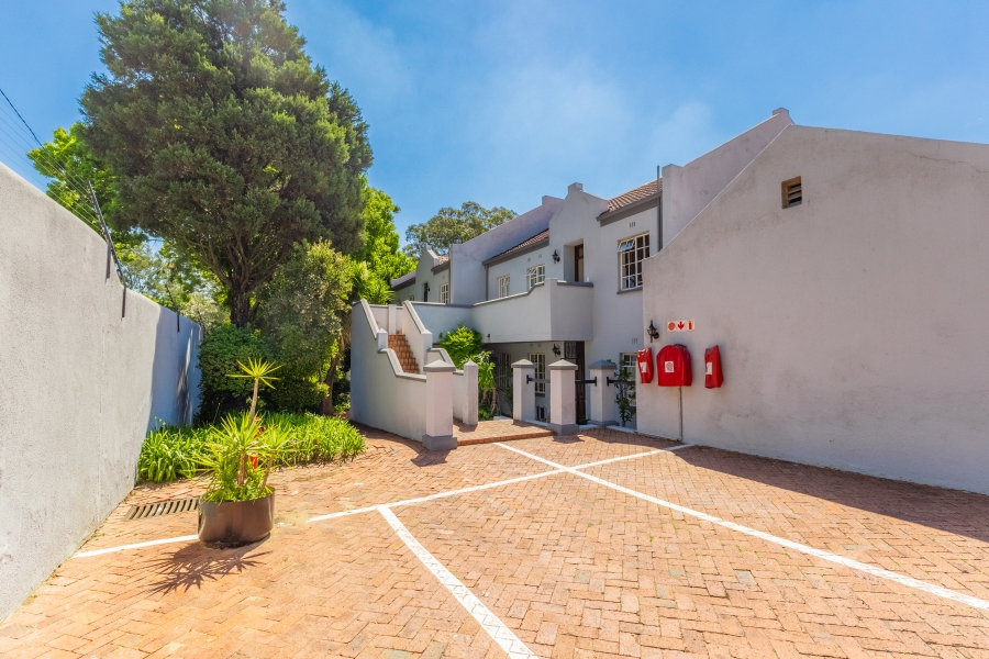 2 Bedroom Property for Sale in Rivonia Gauteng