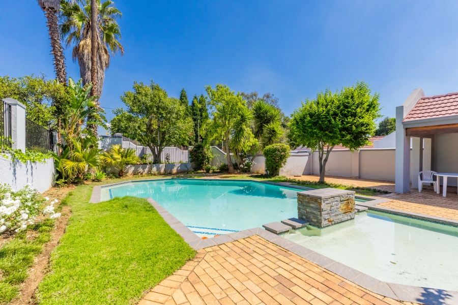 2 Bedroom Property for Sale in Rivonia Gauteng