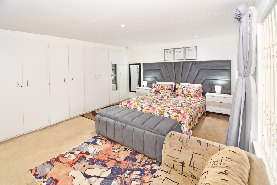4 Bedroom Property for Sale in Eden Glen Gauteng