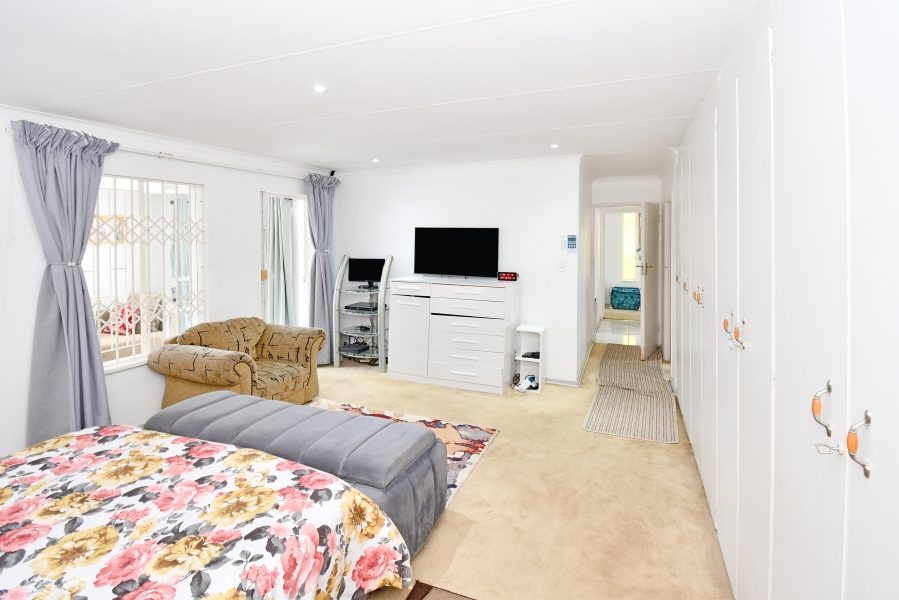 4 Bedroom Property for Sale in Eden Glen Gauteng