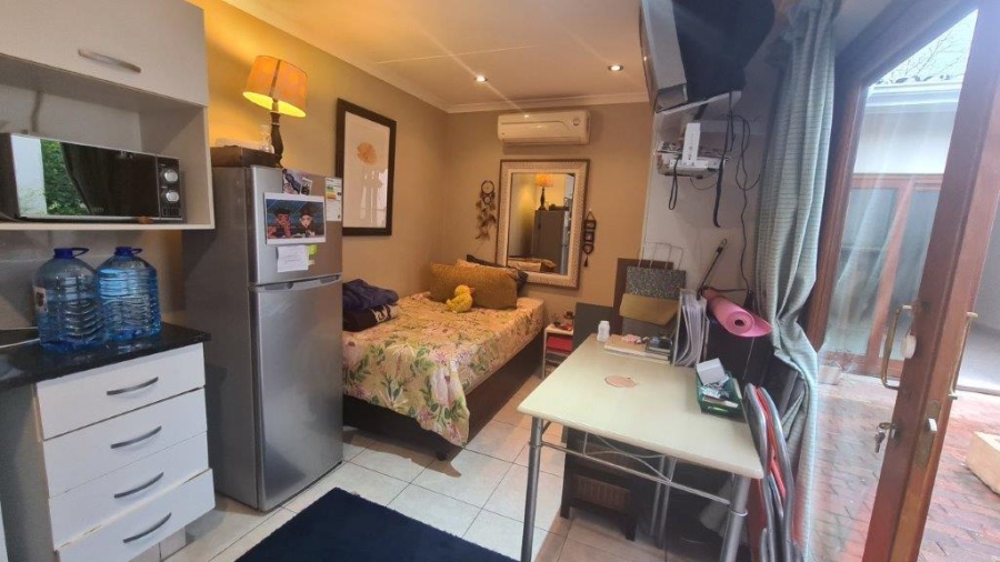 To Let 0 Bedroom Property for Rent in Greenside Gauteng