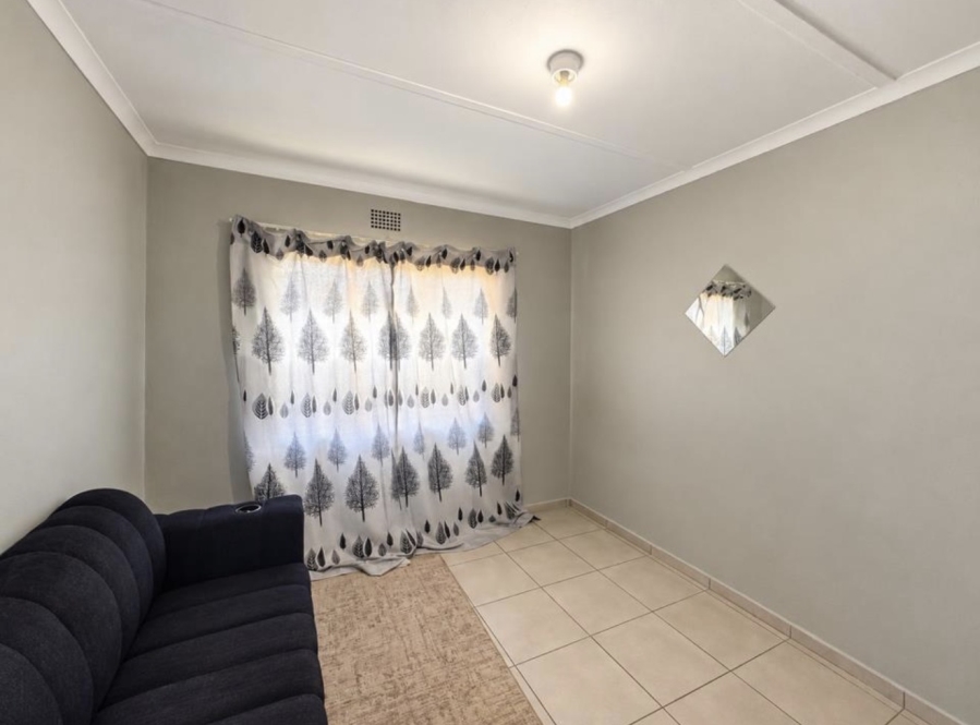 To Let 3 Bedroom Property for Rent in Minnebron Gauteng