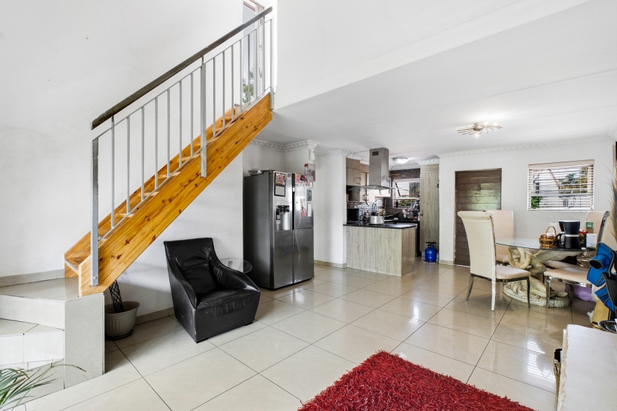3 Bedroom Property for Sale in Sunninghill Gauteng