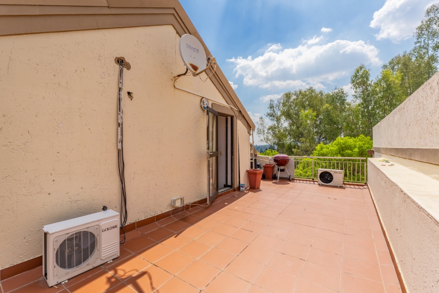 3 Bedroom Property for Sale in Sunninghill Gauteng