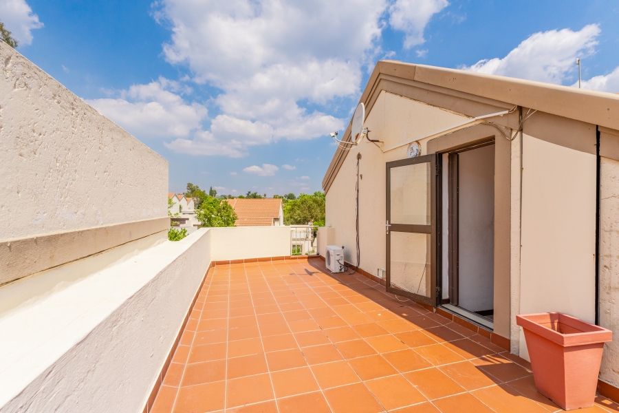 3 Bedroom Property for Sale in Sunninghill Gauteng