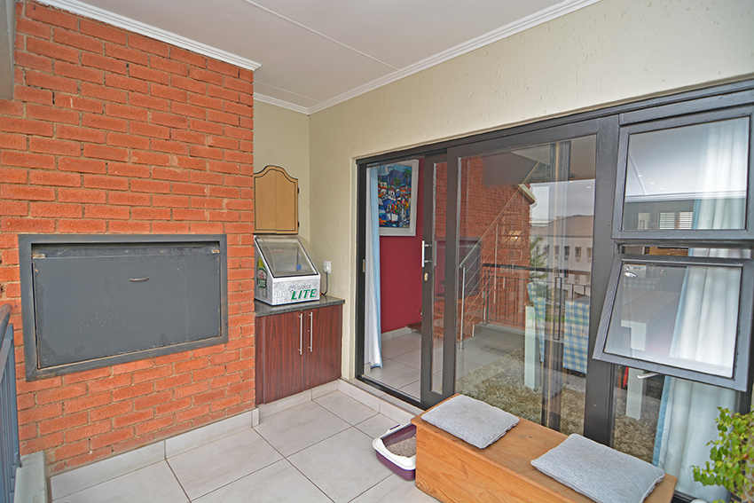 3 Bedroom Property for Sale in Greenstone Hill Gauteng