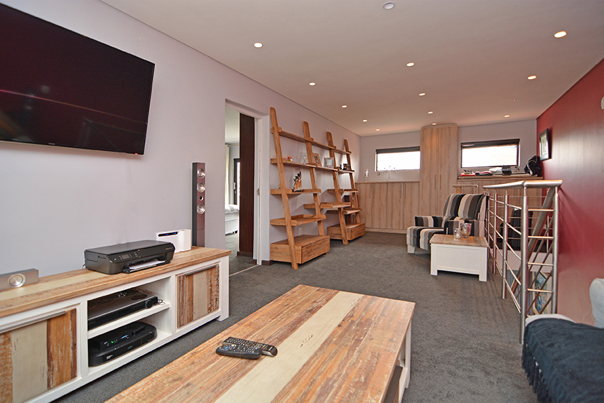 3 Bedroom Property for Sale in Greenstone Hill Gauteng