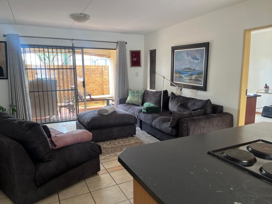 2 Bedroom Property for Sale in Noordwyk Gauteng