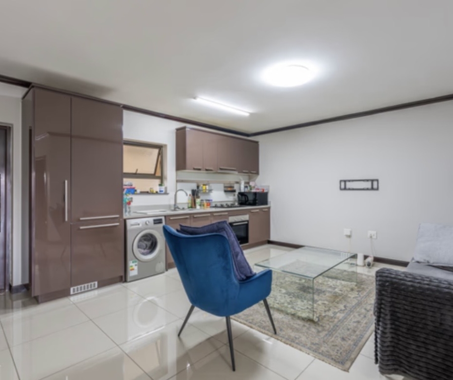 To Let 2 Bedroom Property for Rent in Broadacres Gauteng
