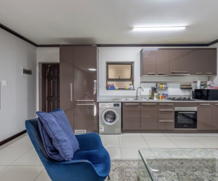 To Let 2 Bedroom Property for Rent in Broadacres Gauteng