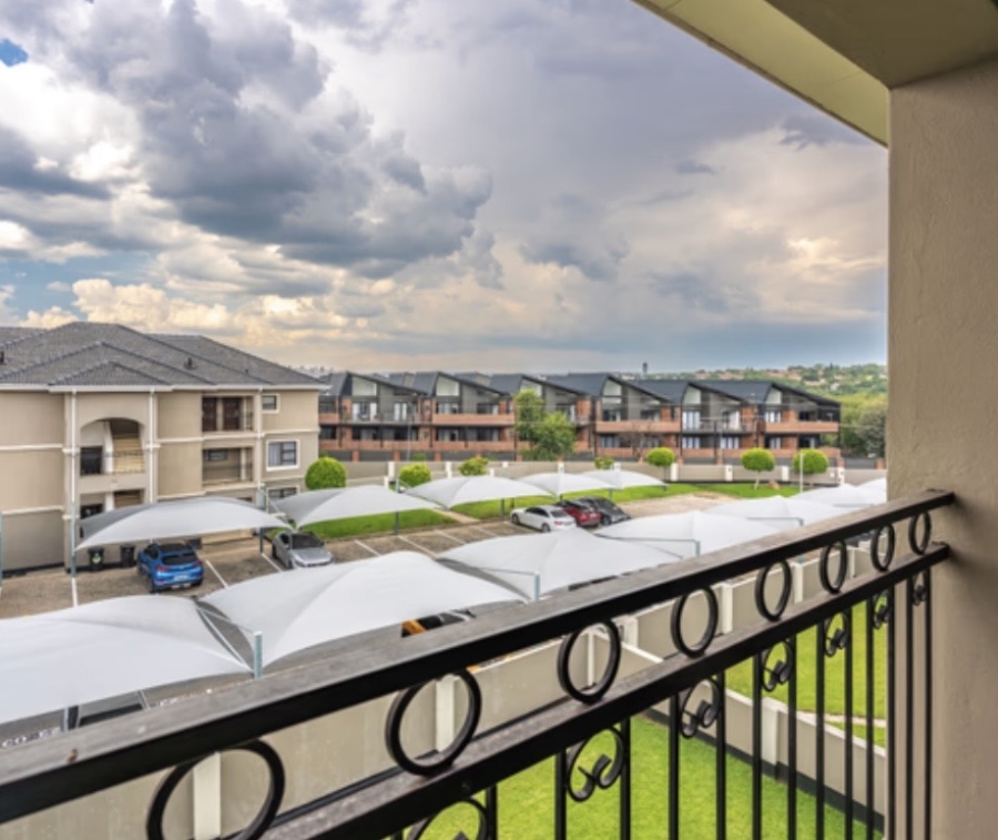 To Let 2 Bedroom Property for Rent in Broadacres Gauteng