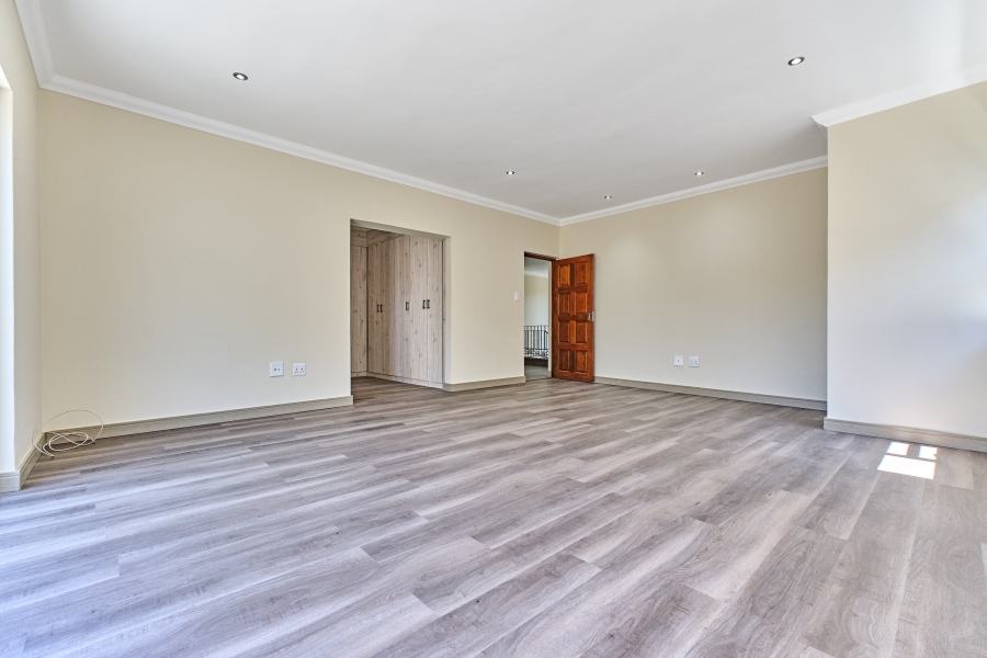 To Let 4 Bedroom Property for Rent in Kyalami Estates Gauteng
