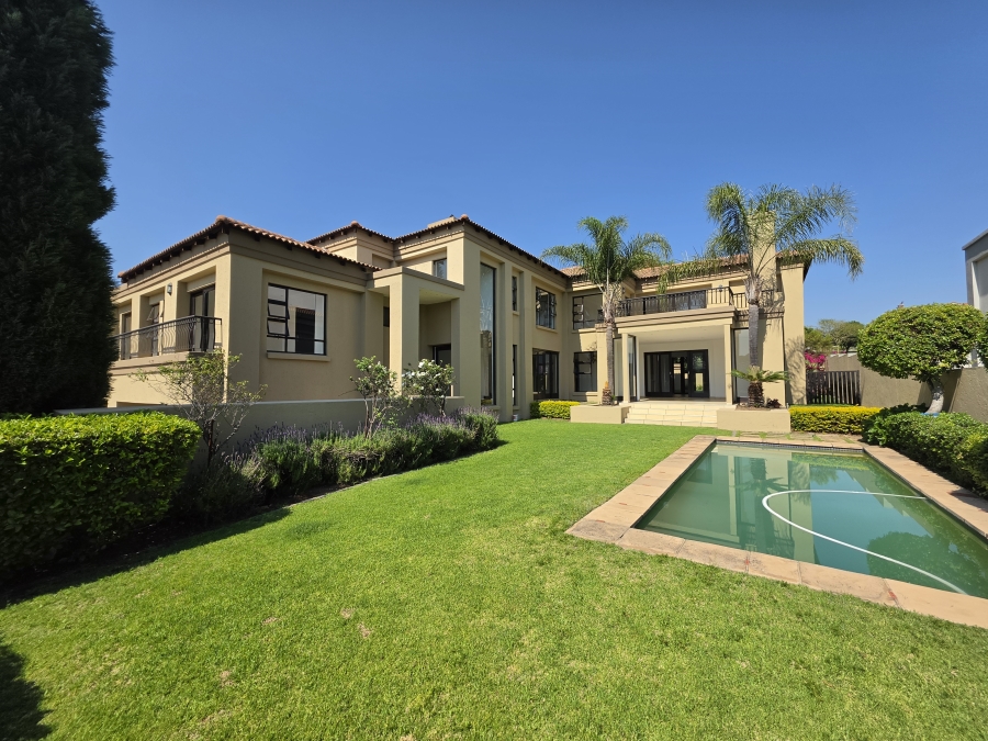 5 Bedroom Property for Sale in Blue Valley Golf Estate Gauteng