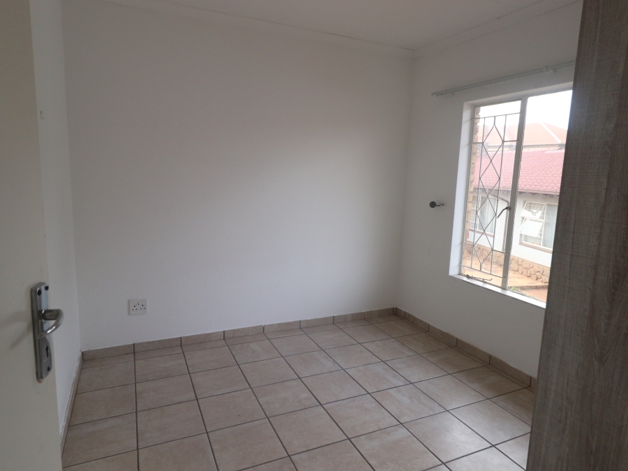 3 Bedroom Property for Sale in Terenure Gauteng
