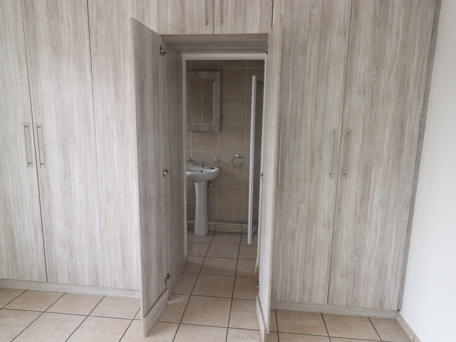 3 Bedroom Property for Sale in Terenure Gauteng