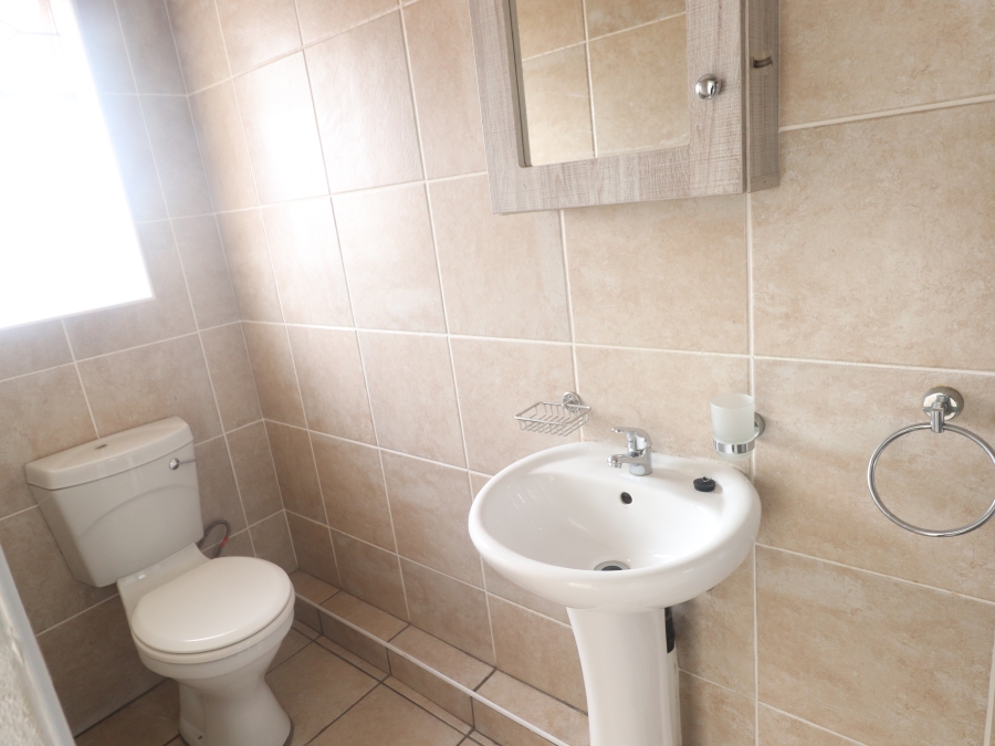 3 Bedroom Property for Sale in Terenure Gauteng