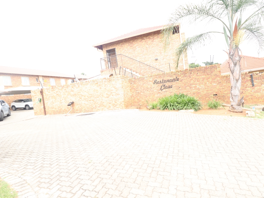 3 Bedroom Property for Sale in Terenure Gauteng